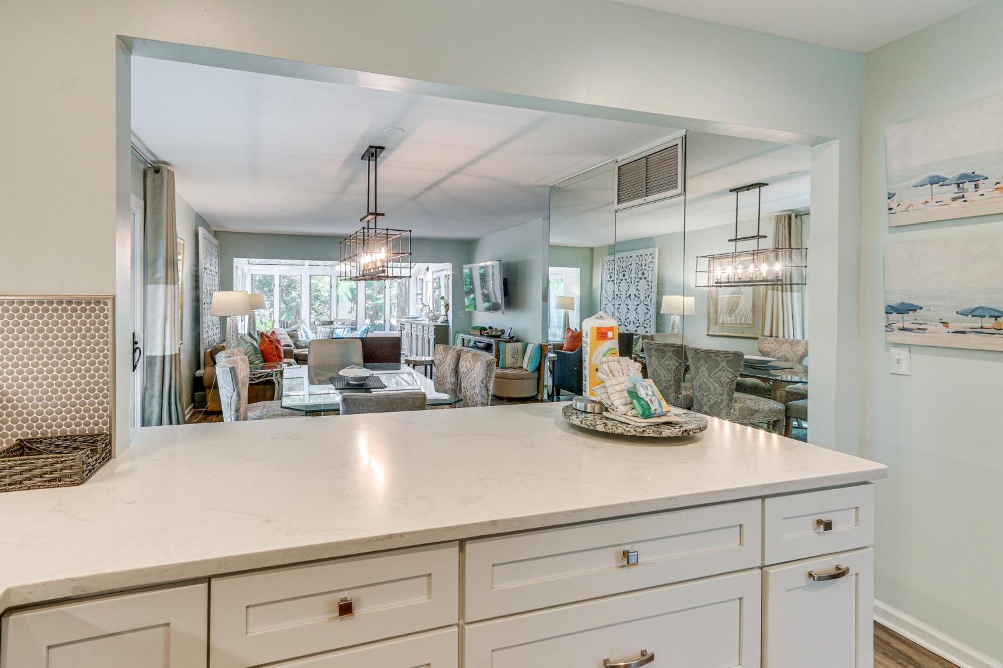 Modern Hilton Head Retreat Walk To Beach And Golf! Hilton Head Island Exterior photo