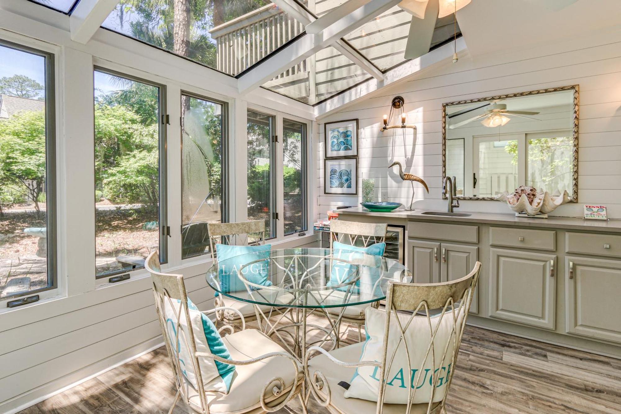 Modern Hilton Head Retreat Walk To Beach And Golf! Hilton Head Island Exterior photo